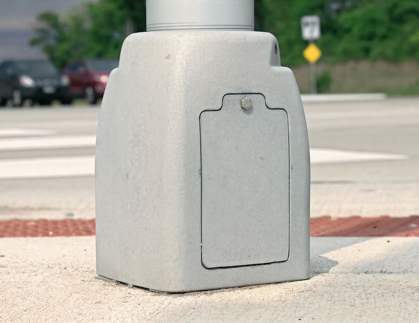 Frey Manufacturing Signal Pole, CP6 Series